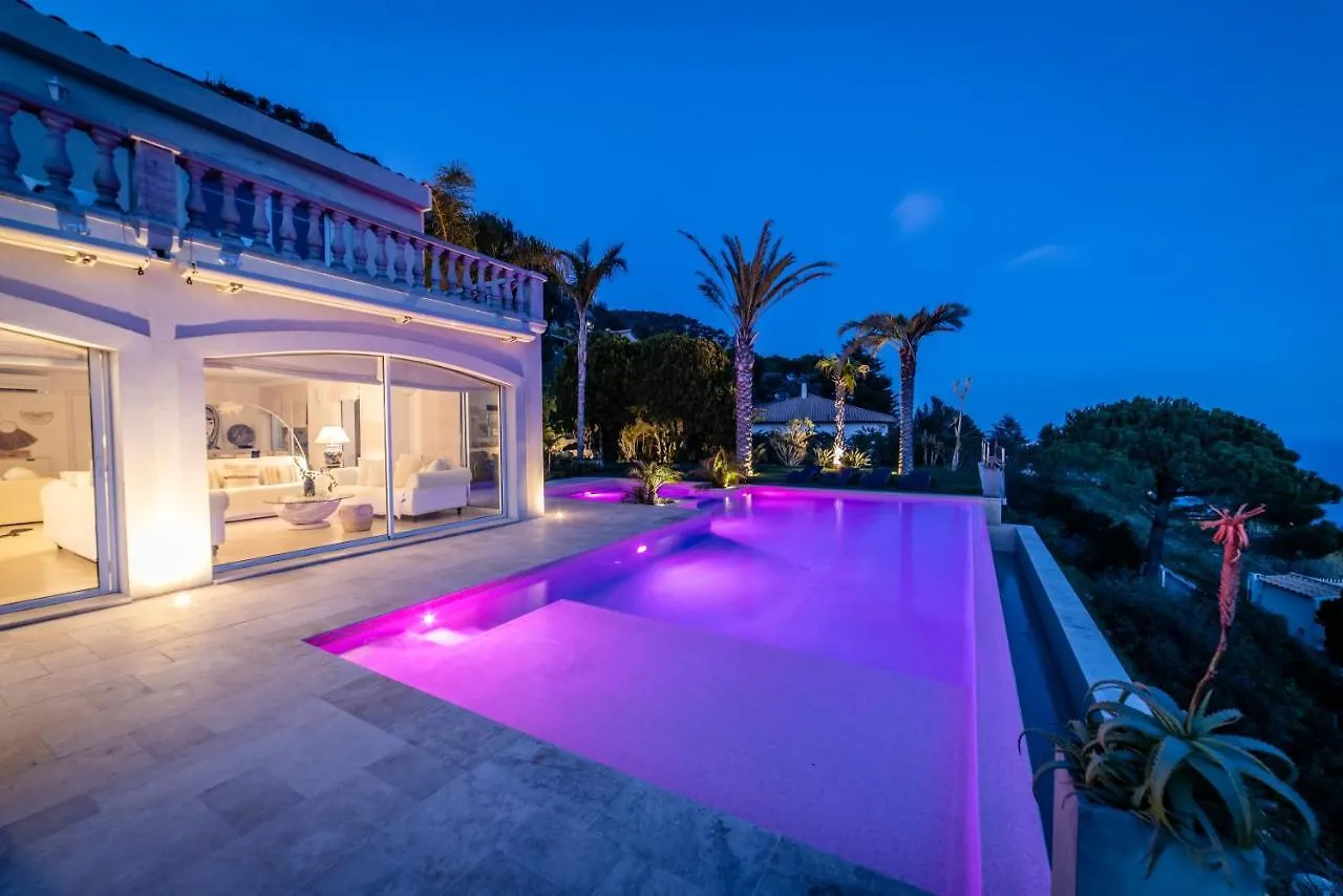 Beautiful Villa With Amazing Monte Carlo & Sea View La Turbie